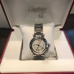 cartier pasga 35mm.